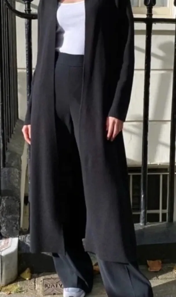 Aritzia BABATON Kirby Longline Sweater Black XS - Image 1