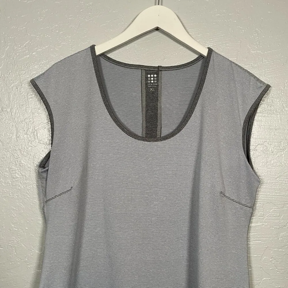 Women XL Gray White Stripe Tank Sleeveless Athletic Outdoor Gorpcore - Image 3