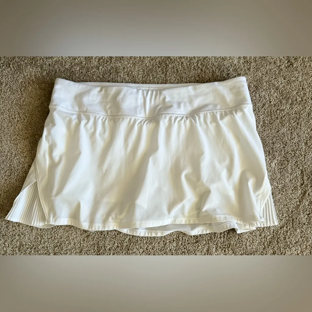Lululemon Play Off The Pleats Skirt 13” White Sz 8 Tennis Golf Athletic Skort - Image 6
