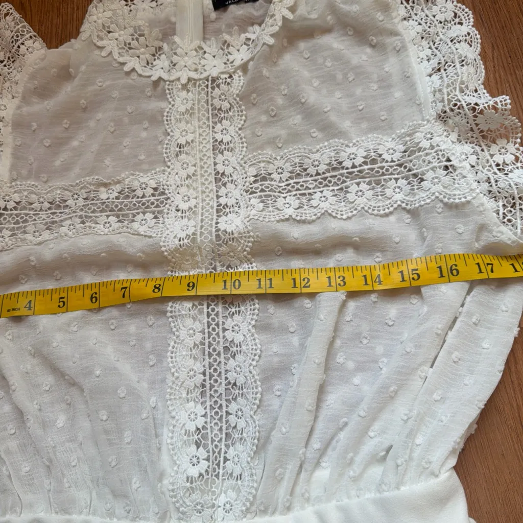 Elegant cream Lace Jumpsuit White Size L - Image 9