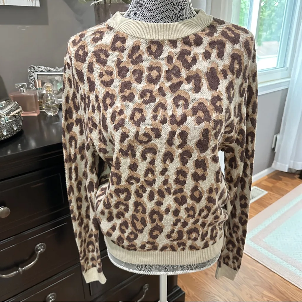 A New Day Leopard Print Crewneck Sweater Small – Baddie / Mob Wife Chic - Image 2