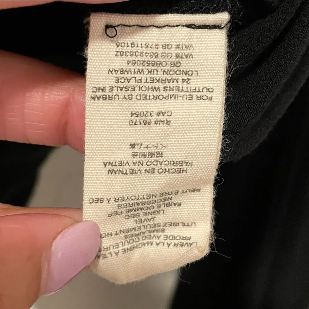 Free People Little Bit Of Love Black Crochet Lace Boho Blouse Top Women’s XS - Image 10