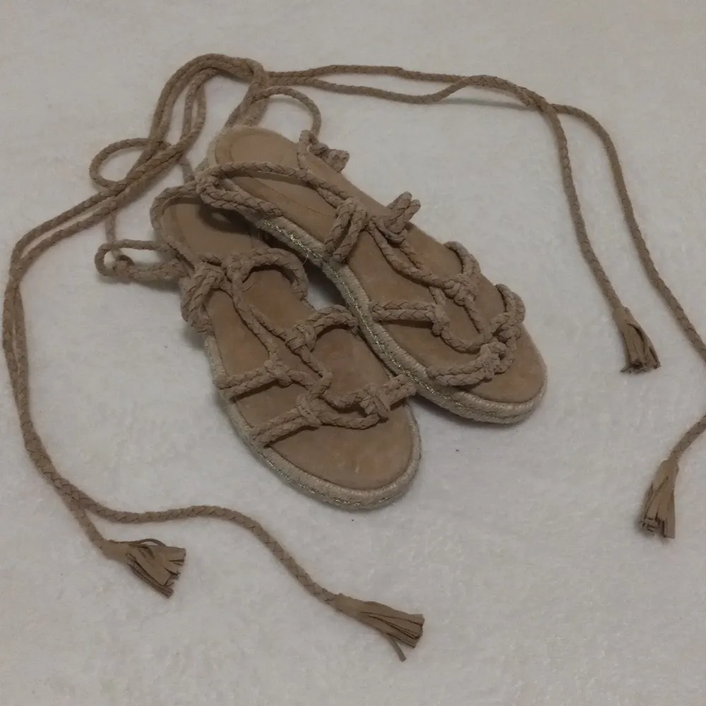 Joie Ceasar Tan Suede Leather Gladiator Lace Up Espadrille Sandals NWOT - Image 2