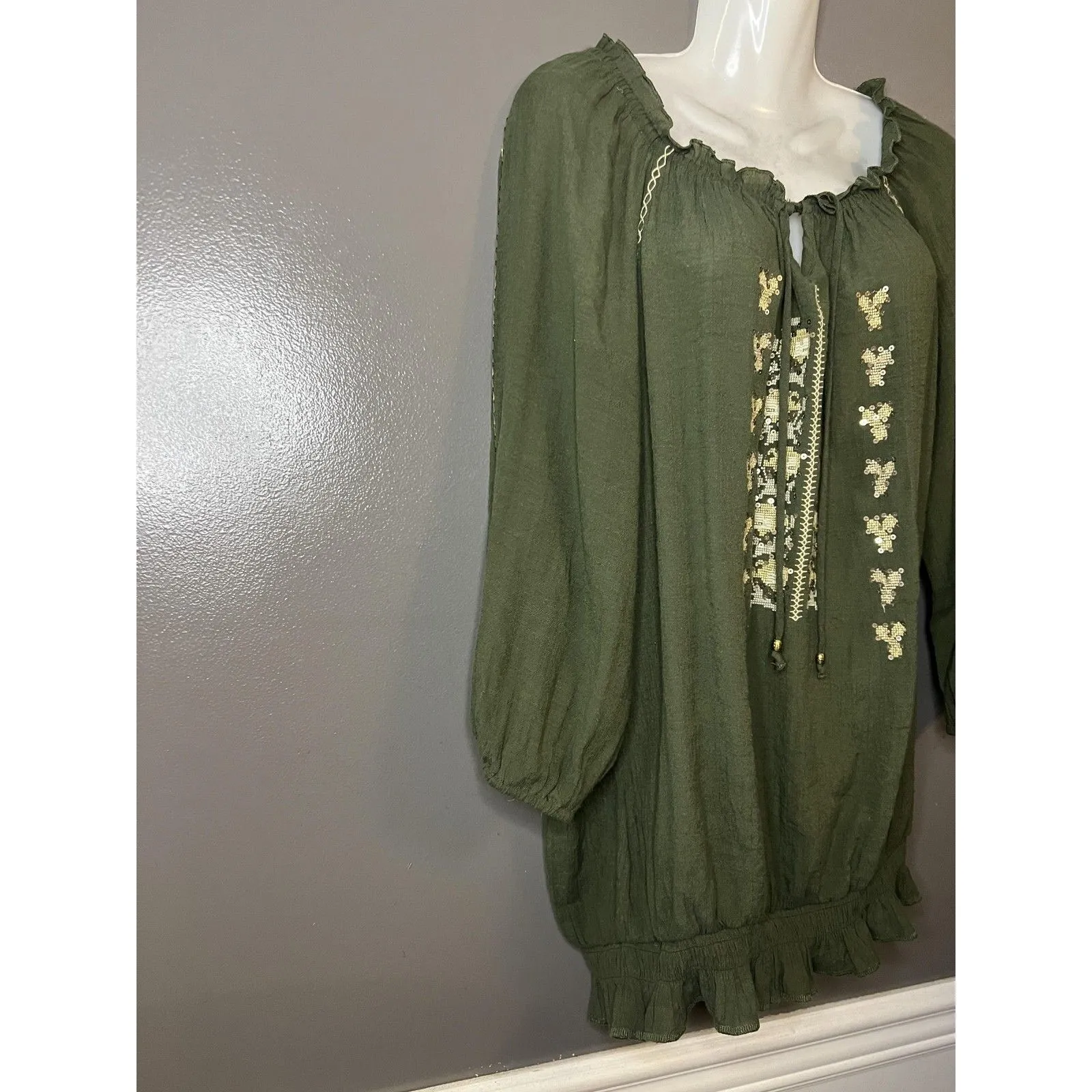 Dressbarn Shirt Womens 1X Olive Green Peasant Boho Embroidered Tassel Tie Top - Image 3