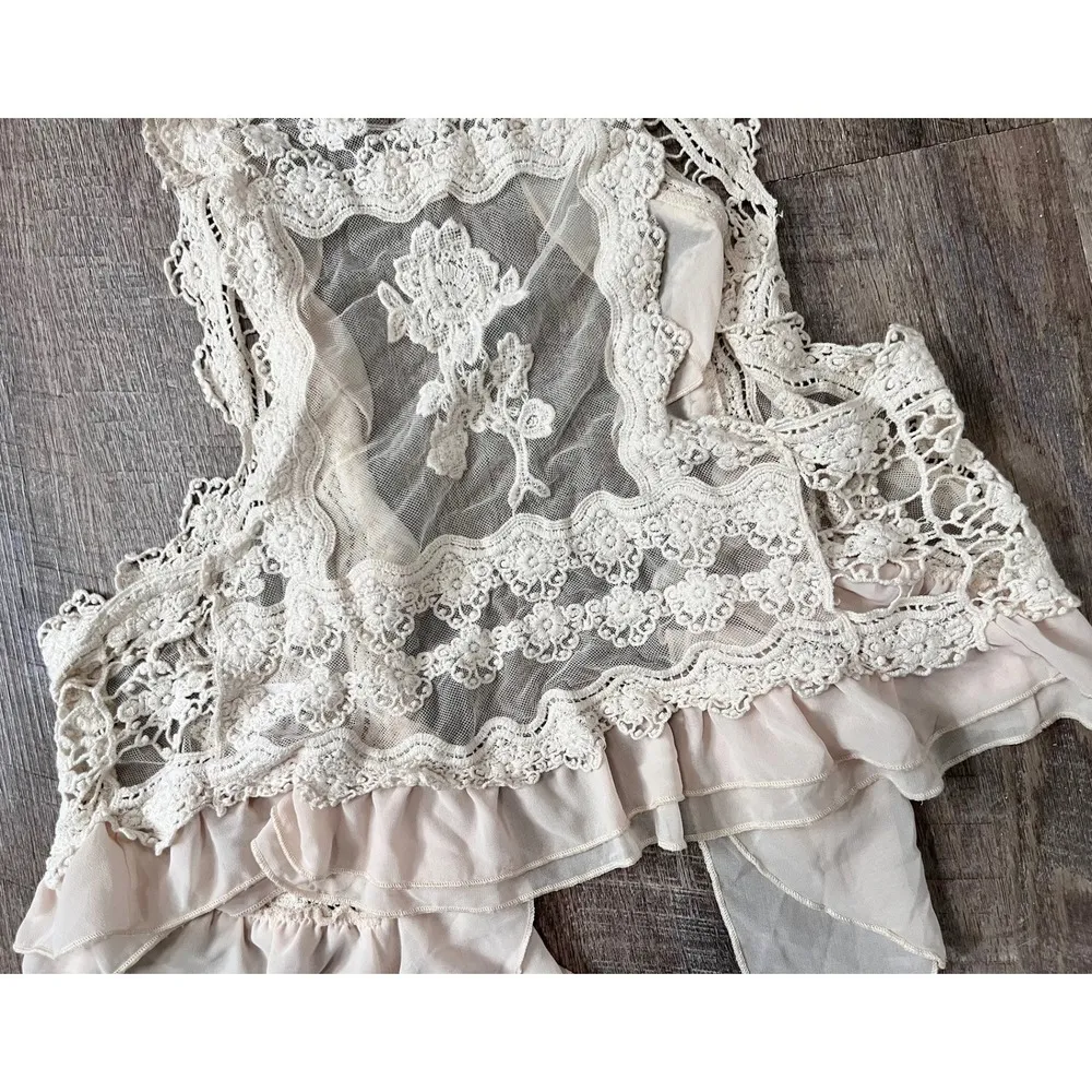 Lace Crochet Vest Open Front Sheer Bohemian Festival Cover Up Umgee USA size M/L - Image 9