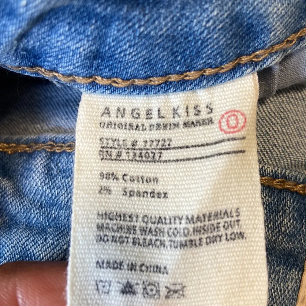 Angel Kiss Girls Mid-Rise Destroyed Jean Shorts Size 0 - Image 4