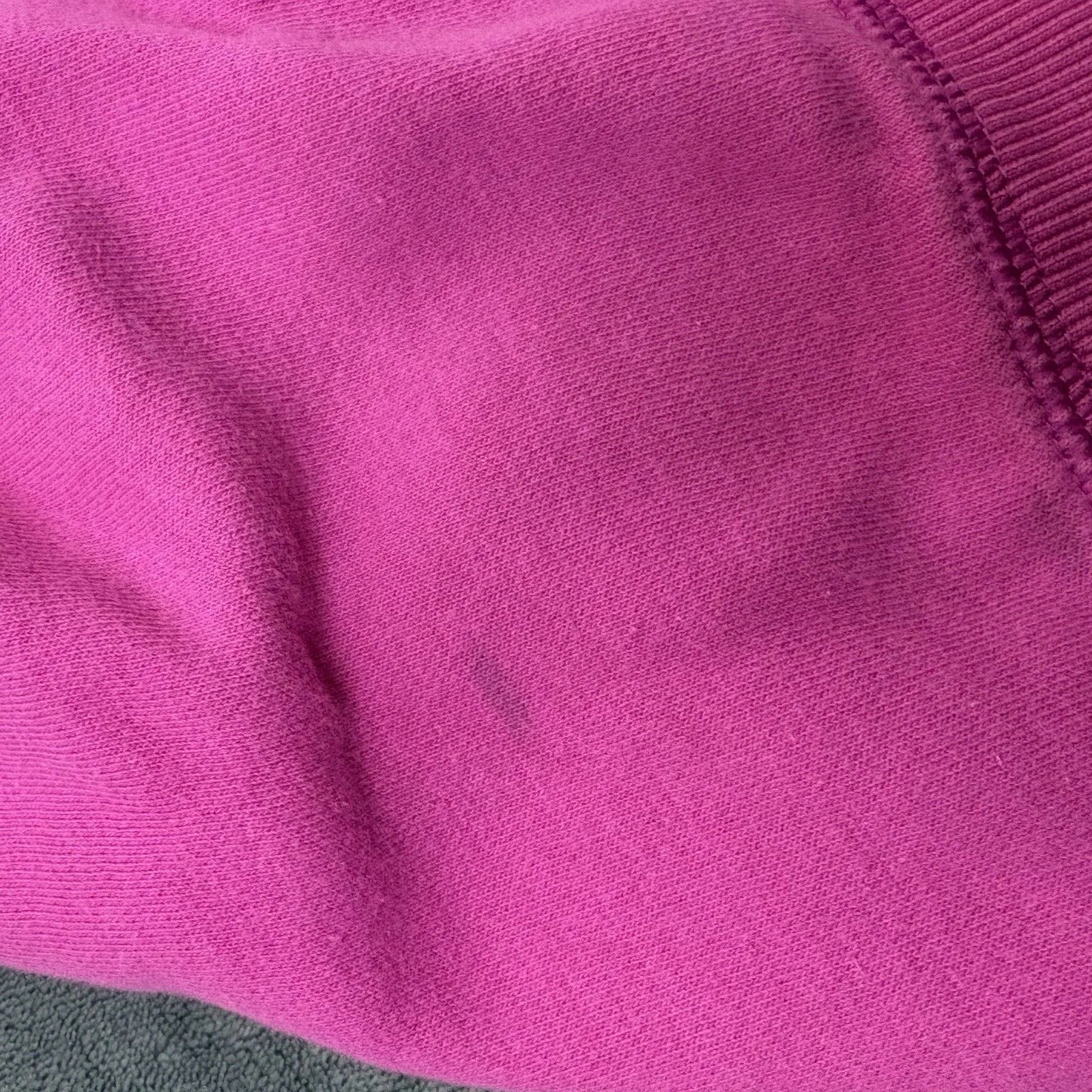 Under Armour Woman’s Sz M Hoodie Pink Pullover Front Pocket Pouch Athleisure Size M - Image 6