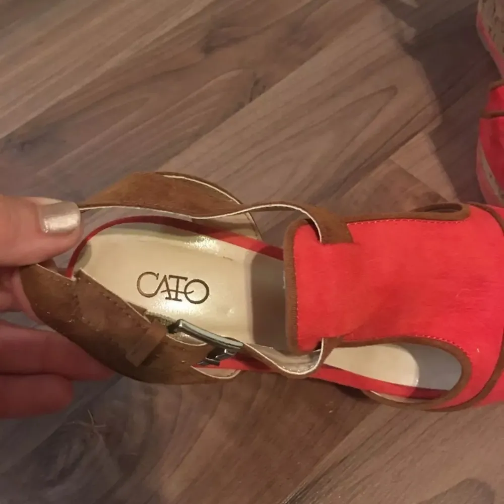 Cork Wedge Open Toe Heels Size 7 Red - Image 5