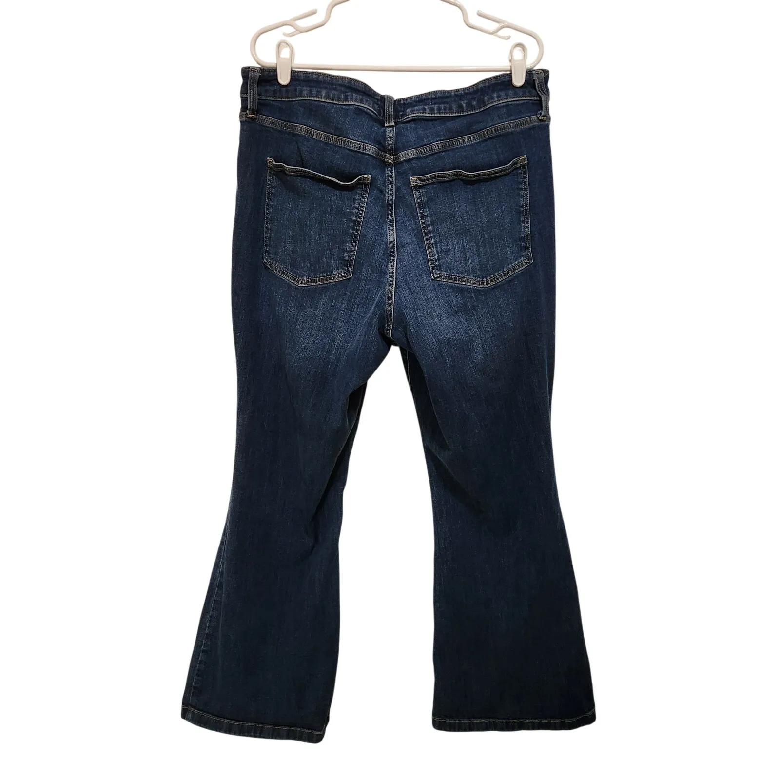 Ava & Viv Blue Denim Medium Wash Classic Stretch High Rise Flare Jeans Size 18 - Image 2