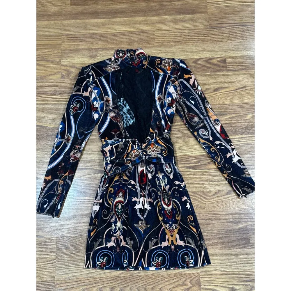DUNDAS VELVET & LACE PAISLEY PRINT LONG SLEEVE MINI DRESS W FRONT BELT DETAIL 36 Black Size undefined - Image 11