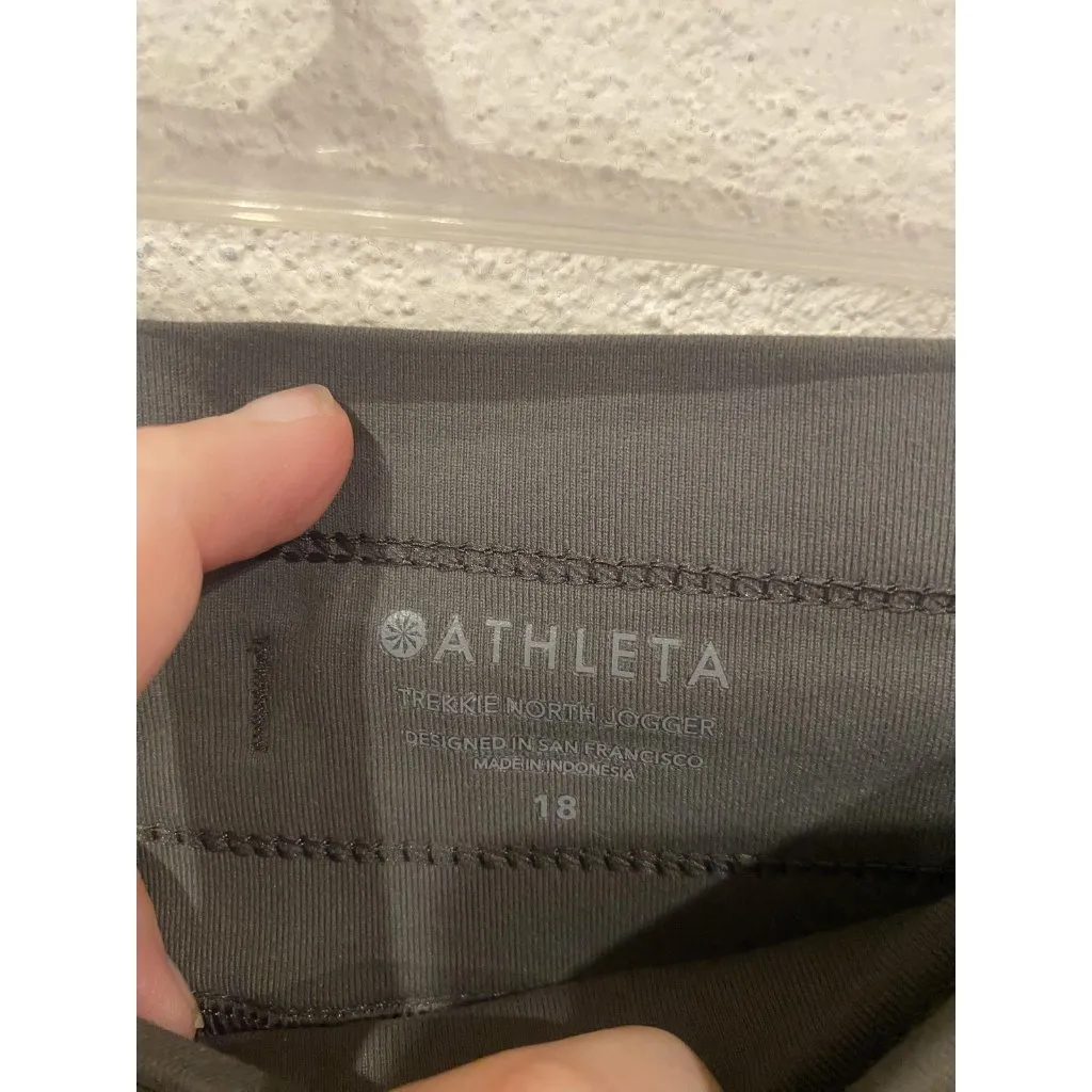 Athleta Trekkie North Jogger Pants Womens 18 Green Hiking Travel Athletic - Image 3