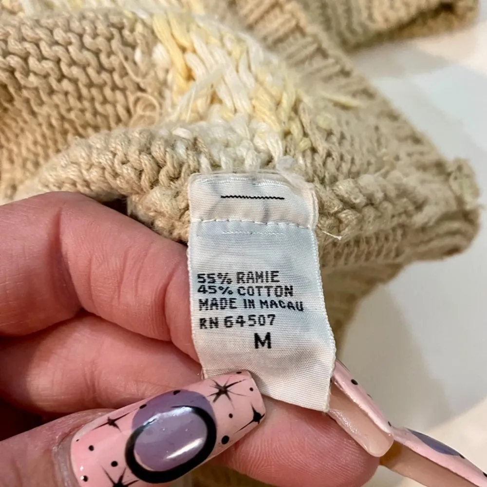 Vintage seashell sweater Size M - Image 4