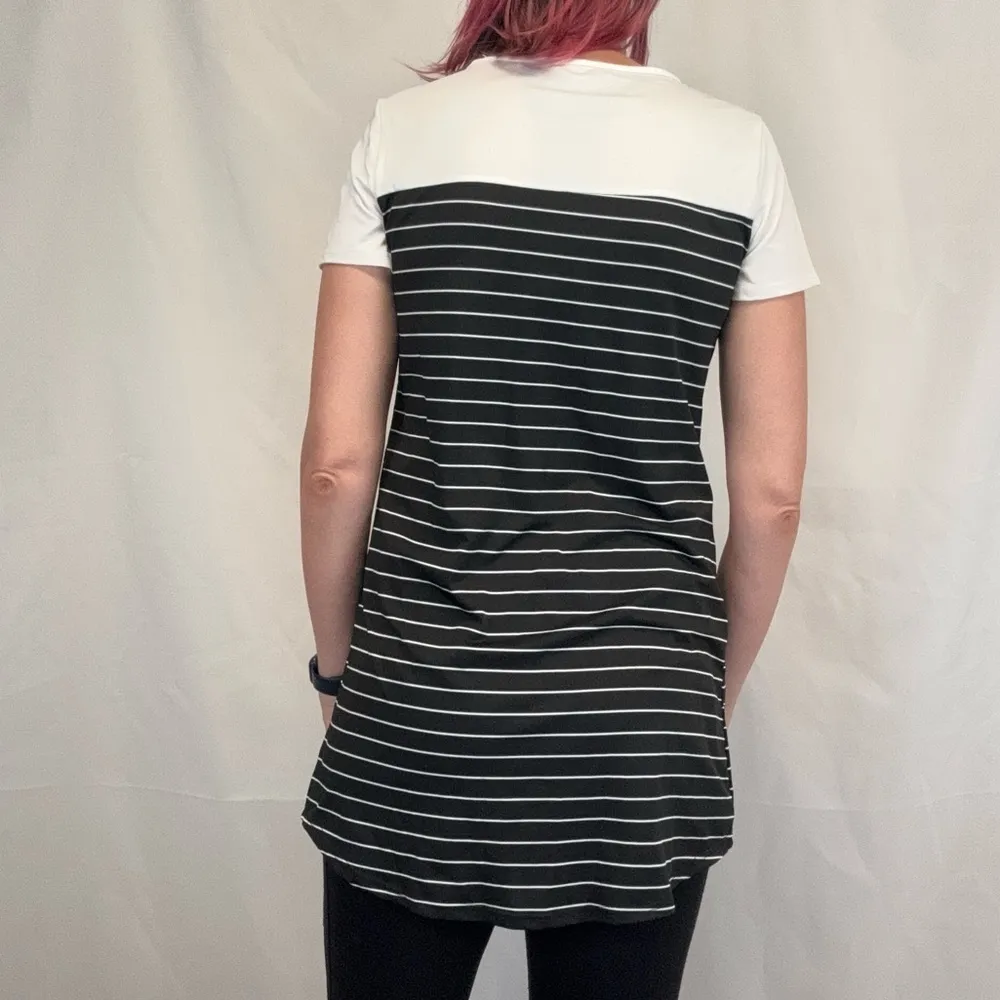 Shein Women's Casual Tunic Length T Tee Shirt Black White M Med Medium Stretch - Image 2