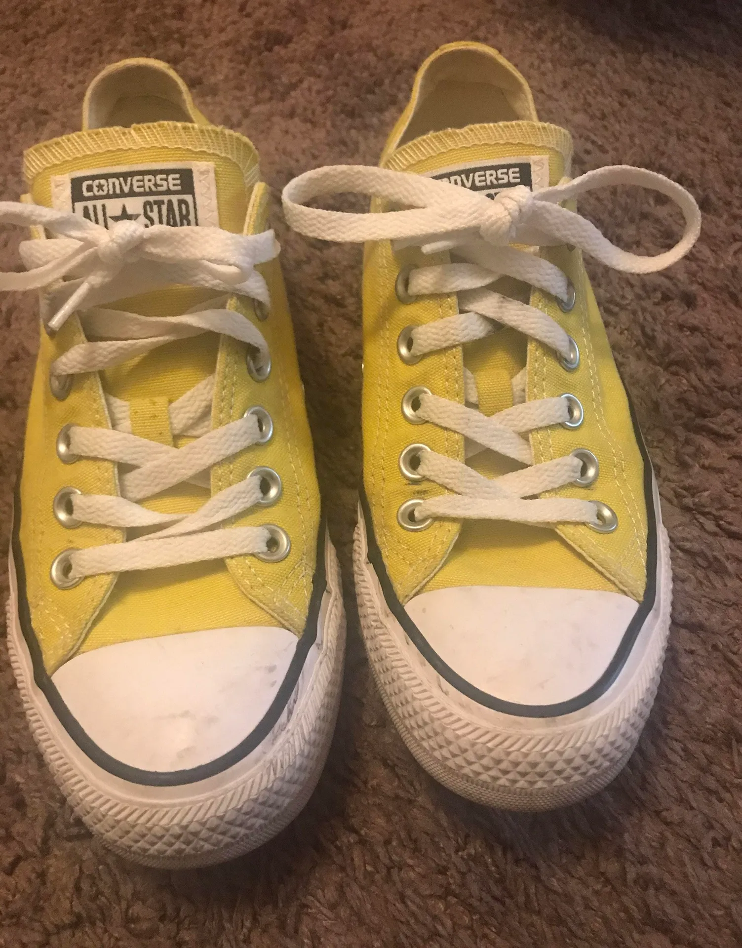 Converse Yellow Low Rise - Image 2