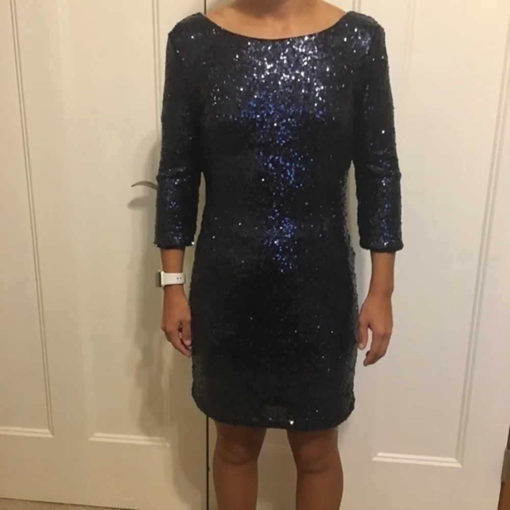 Navy blue sequin dress size small - Image 11