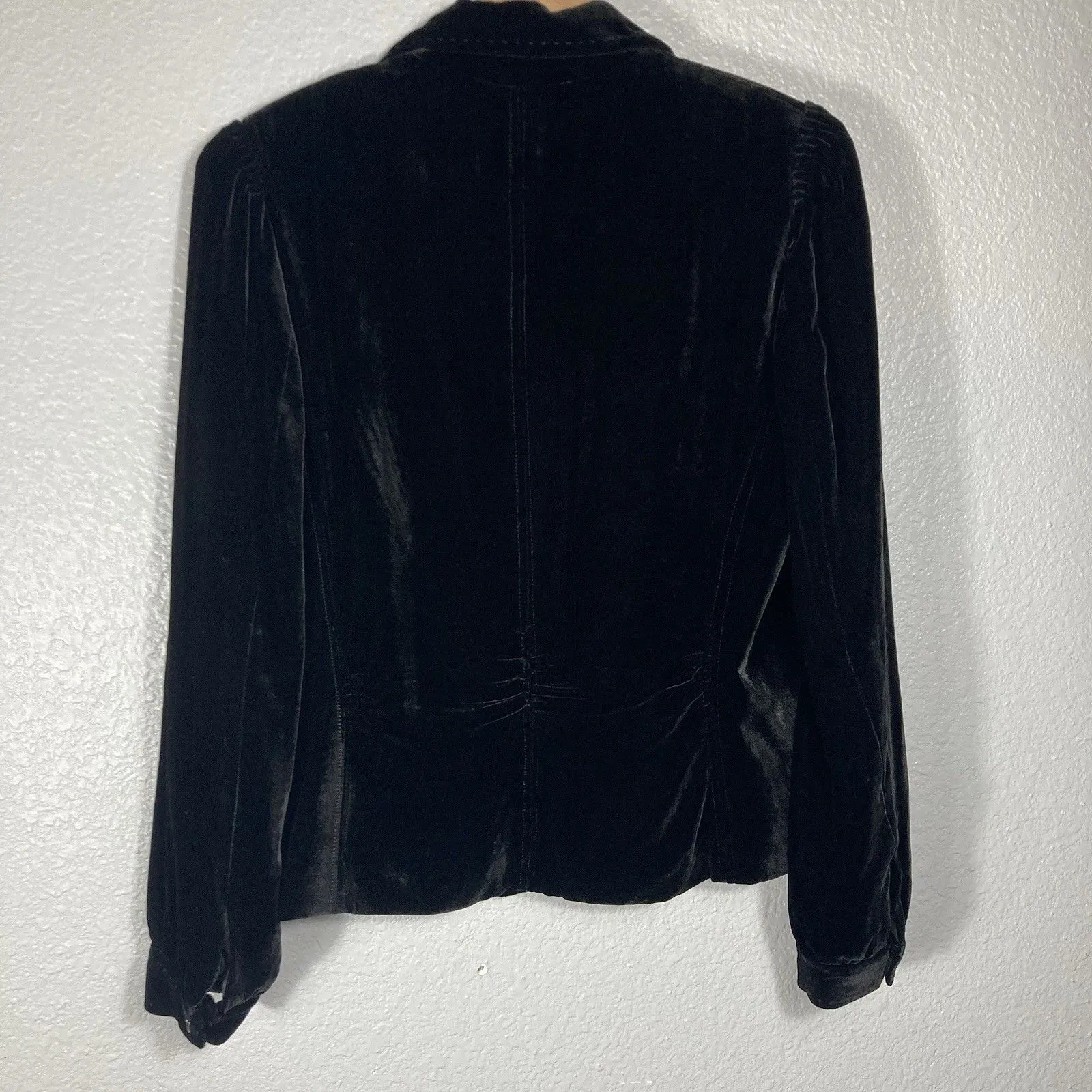 Tahari Velvet Silk Blend Blazer Women’s M Black Rocker Chic Edgy Glam Elegance - Image 2