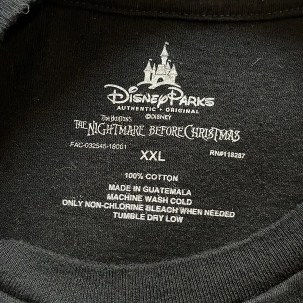 Women's Disney Nightmare Before Christmas Pocket Black Pocket Shirt XXL #6545 - Image 4