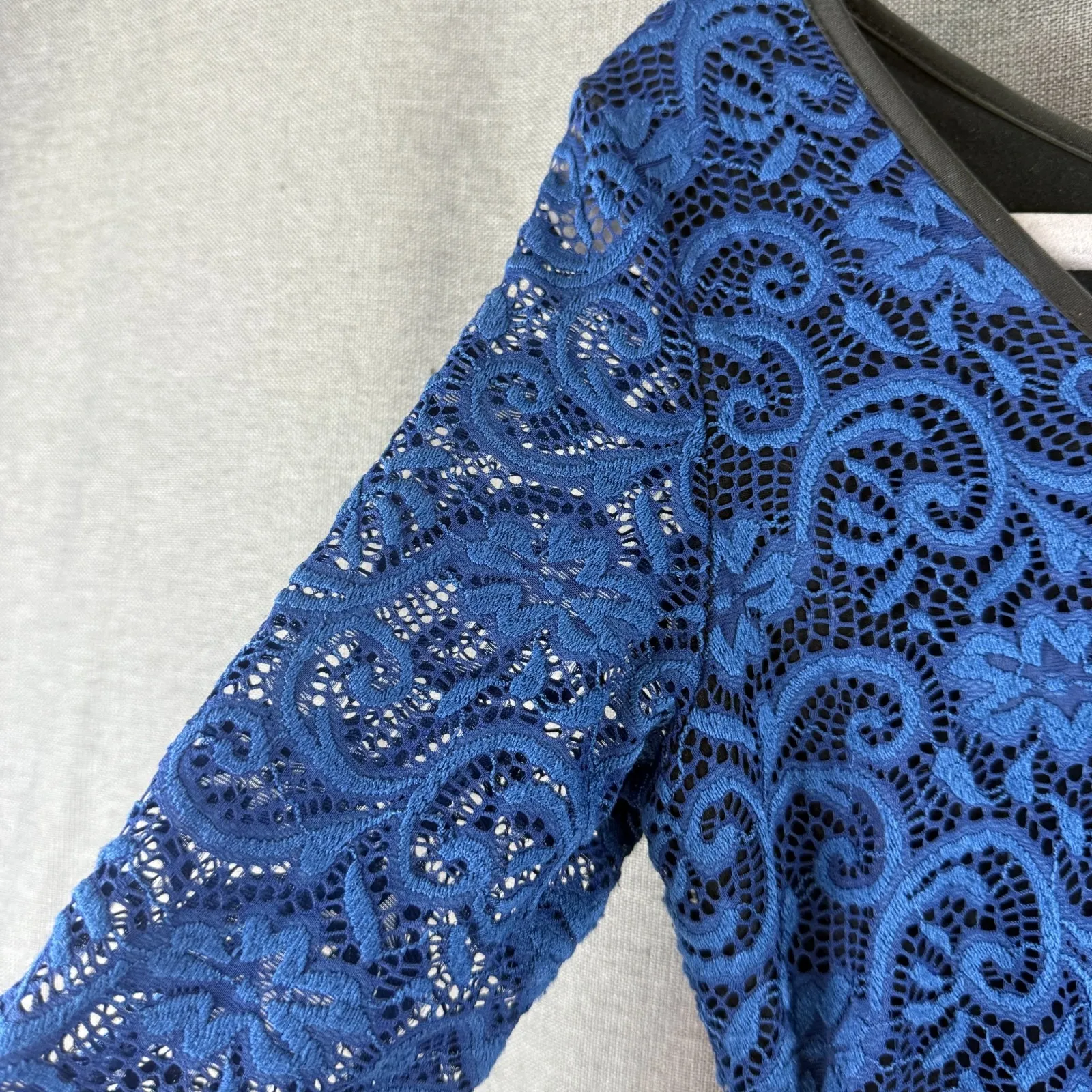 Ripe Cerulean Blue Black lined ruched super stretchy lace dress maternity XS Size undefined - Image 3