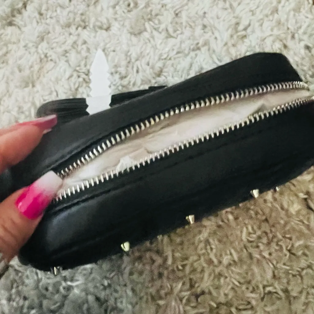 REBECCA MINKOFF QUILTED STUDDED CROSSBODY - Image 10