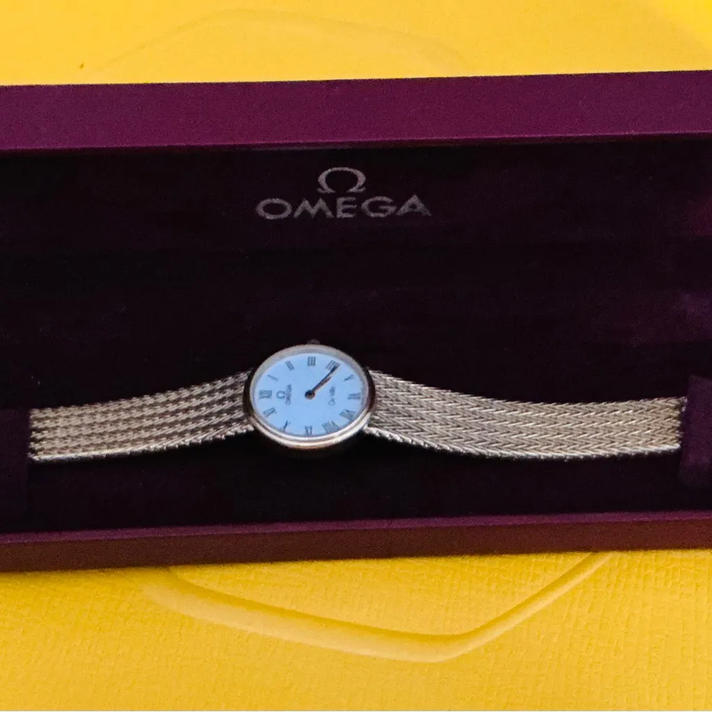 Authentic GOLD PLATED OMEGA ladies watch 🔥🔥🔥🔥🔥 - Image 16