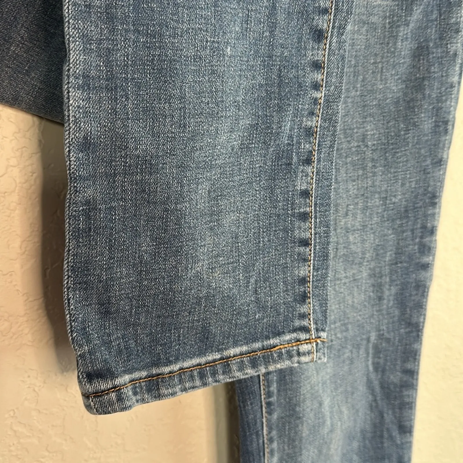 Tommy Hilfiger Tribeca Straight Blue Jeans Size 2 Silver Bar Logo Classic - Image 3