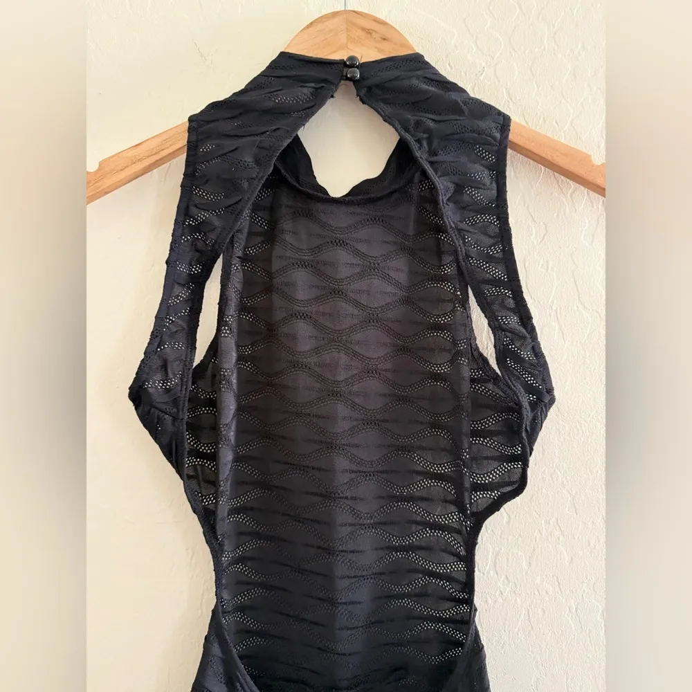 Elegant Black Sleeveless Jumpsuit - Image 4