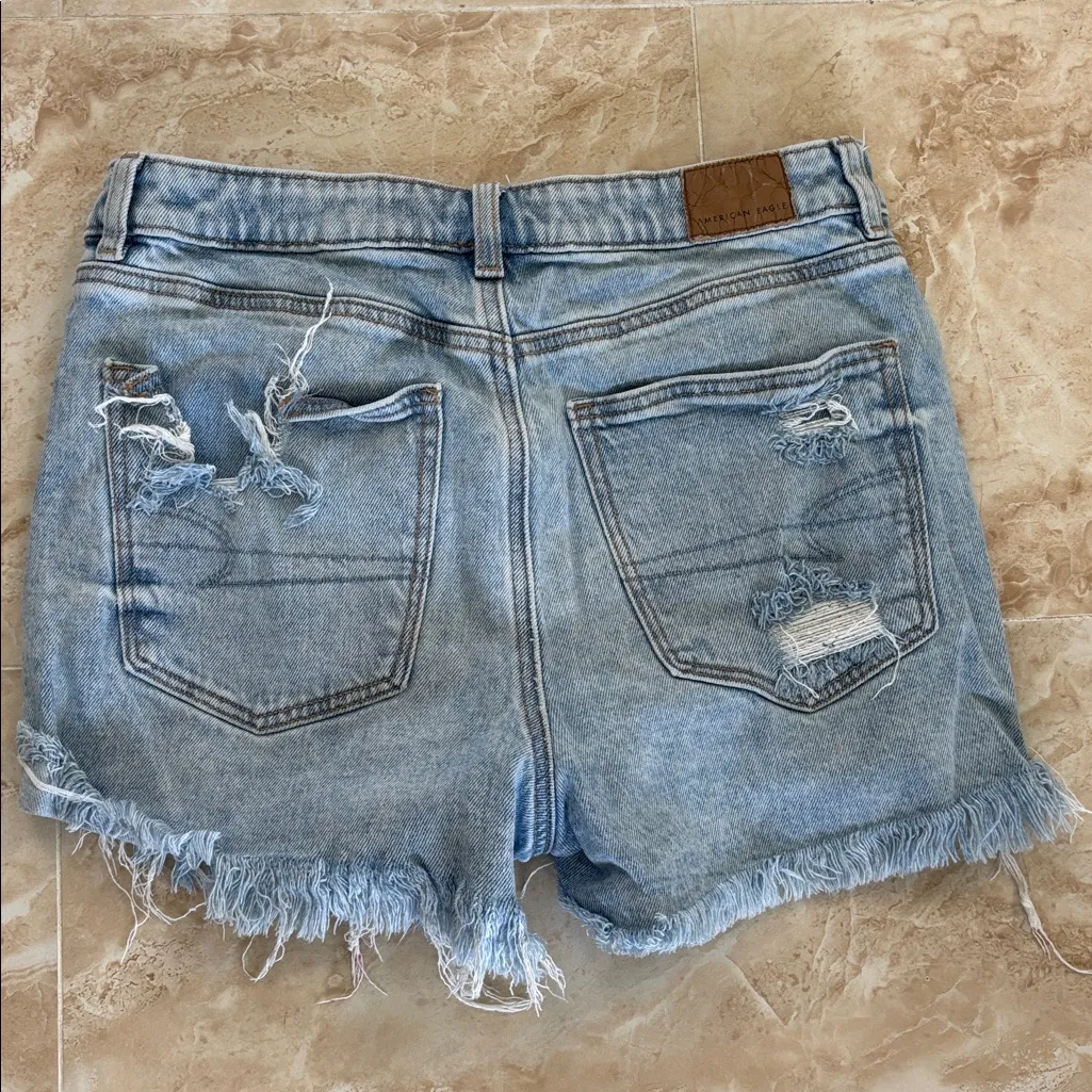 American Eagle mom jeans asymmetrical button distressed festival beach boho - Image 4