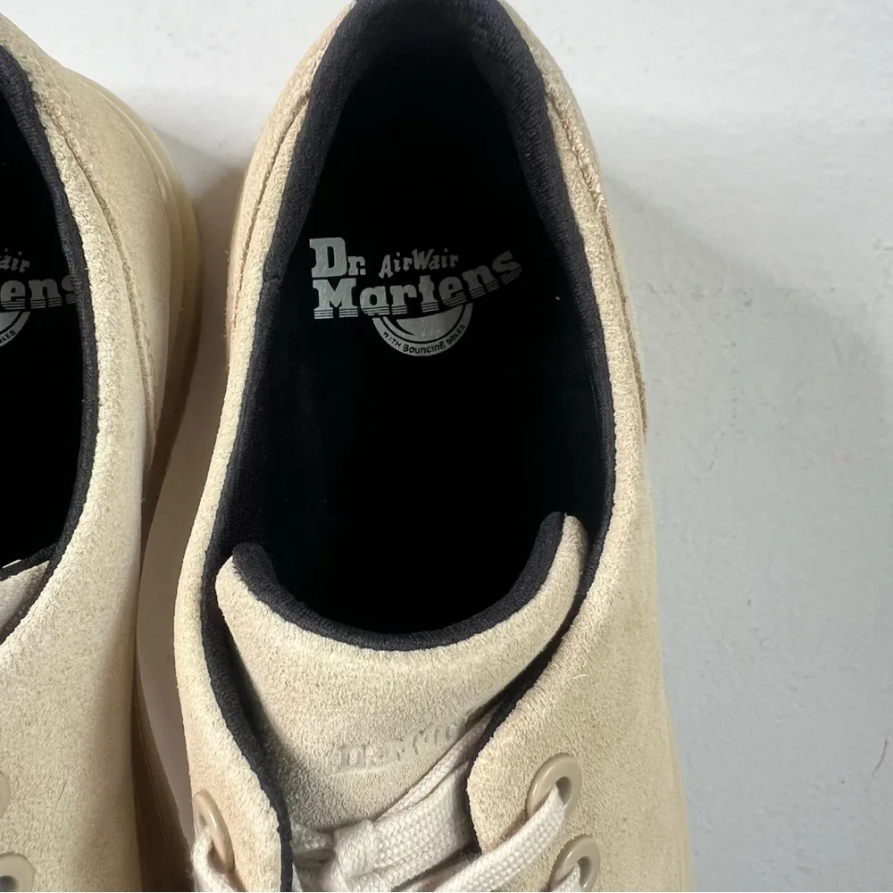 Dr. Martens Dante Unisex Casual Lace Up Shoe Size 8 or 7 SKU#241012 - Image 7