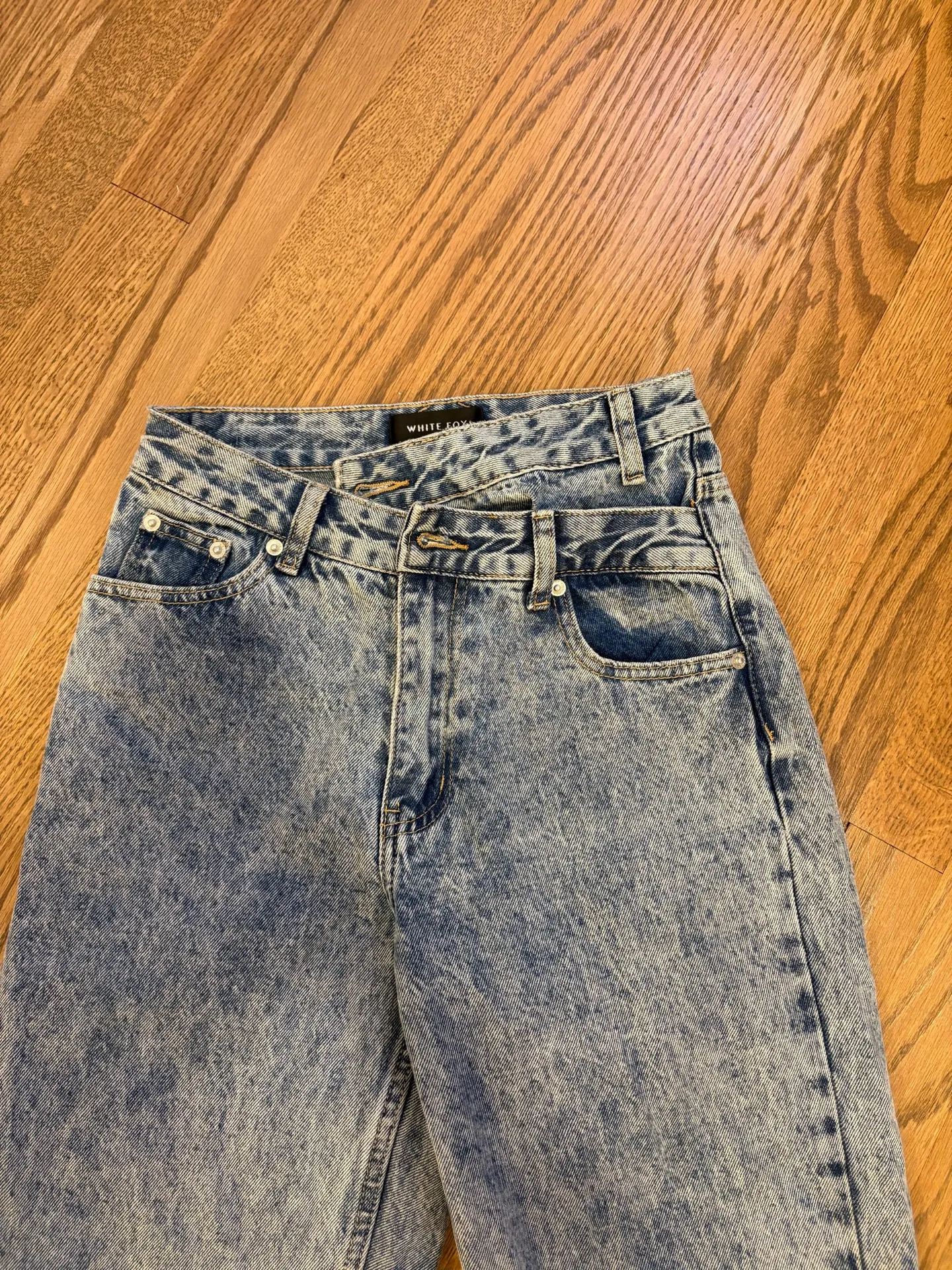 White fox jeans - Image 4