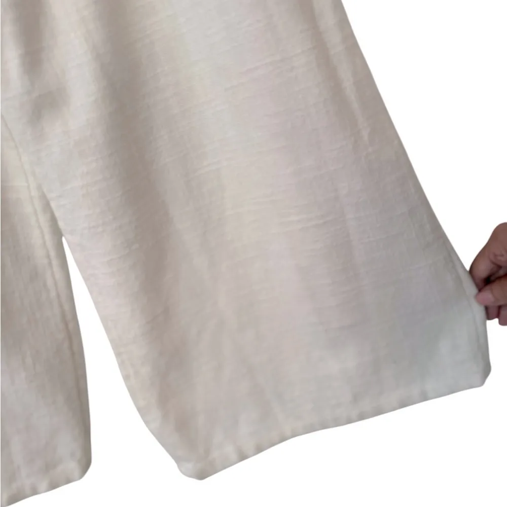 Billabong White Paint The Town Cropped Jumpsuit Sleeveless Smocked Size Large - Image 2