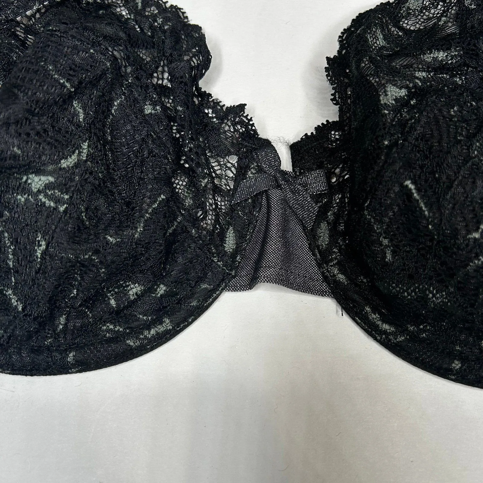New Bali Black unlined Lace Bra 34C - Image 5