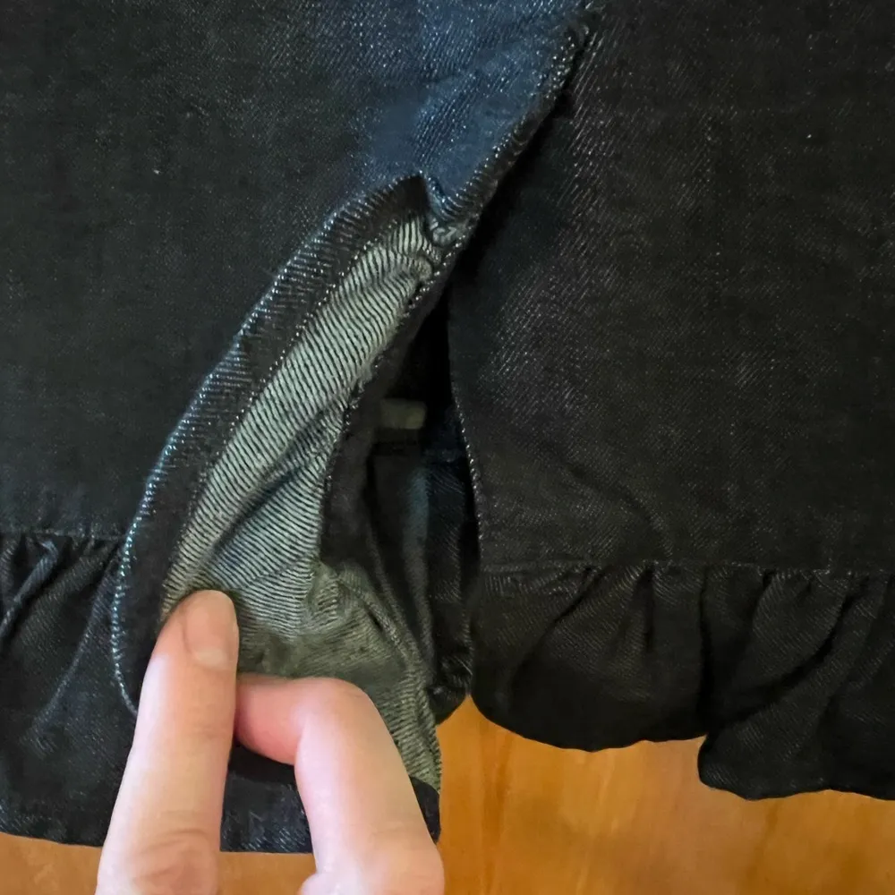 Leifsdottir Anthropologie Cotton Stretch Button Accent Ruffle Denim Skirt Size 2 - Image 13