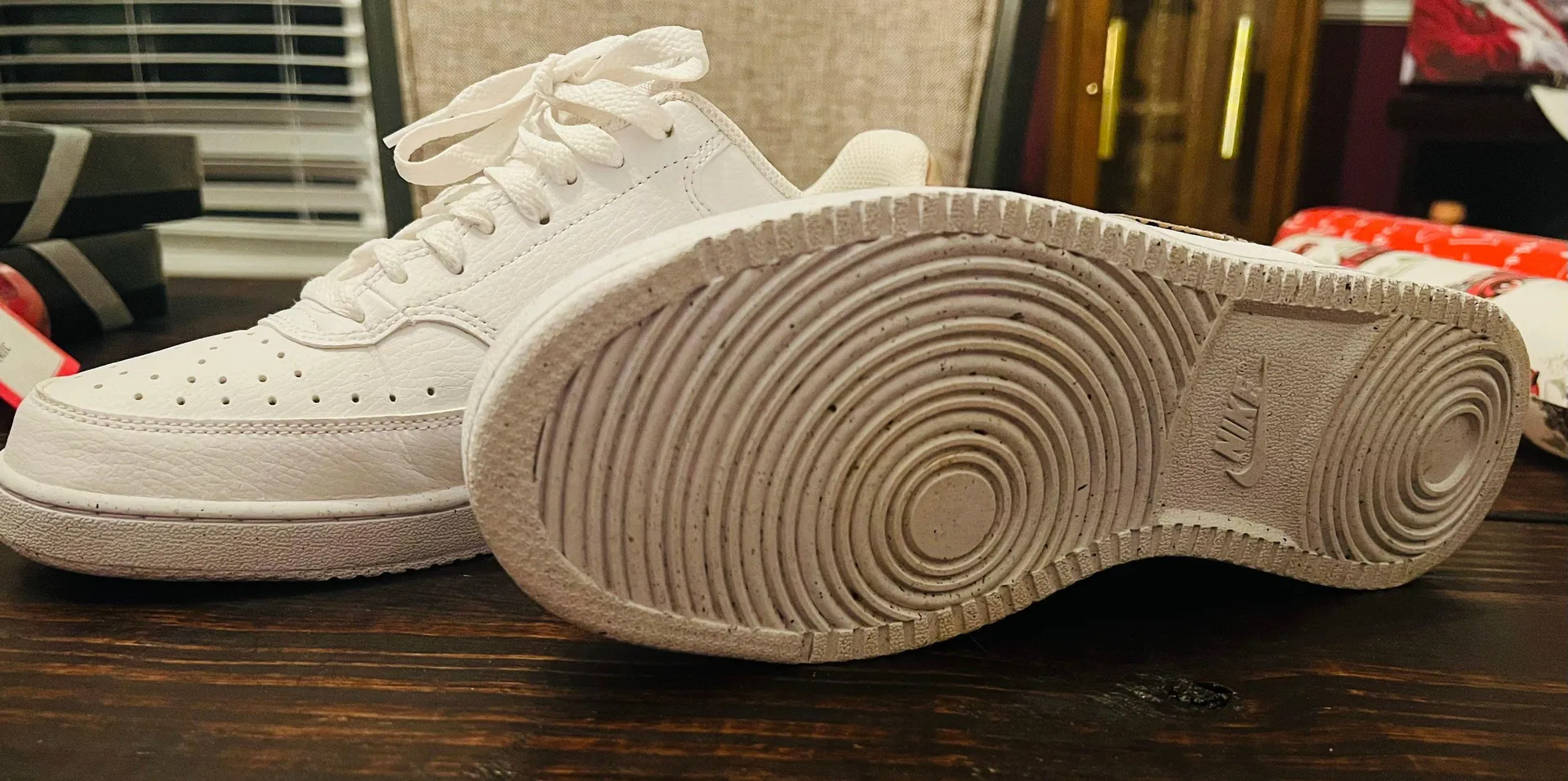 Women’s Tennis Shoes - Image 2