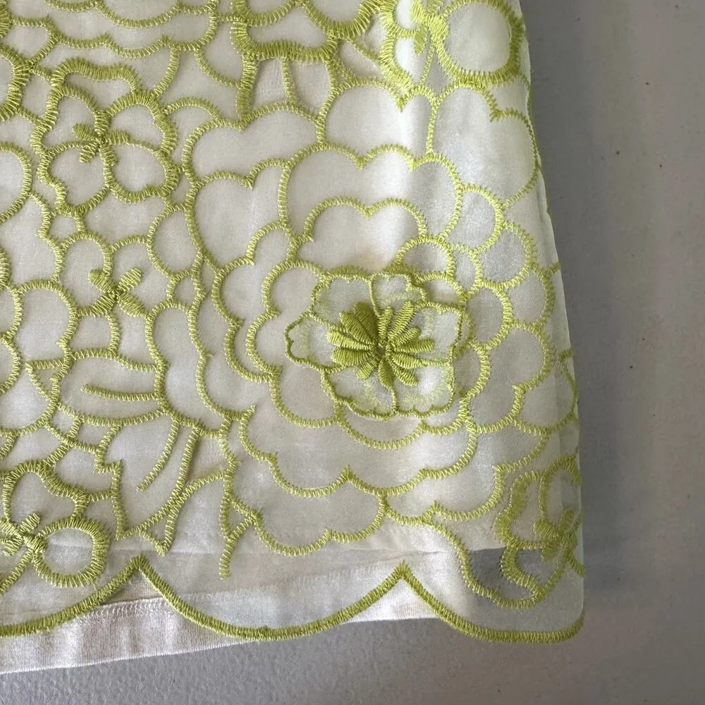 Gorg! Anne Taylor Green Overlay Floral Applique Green & Ivory Tank Petite Large - Image 3