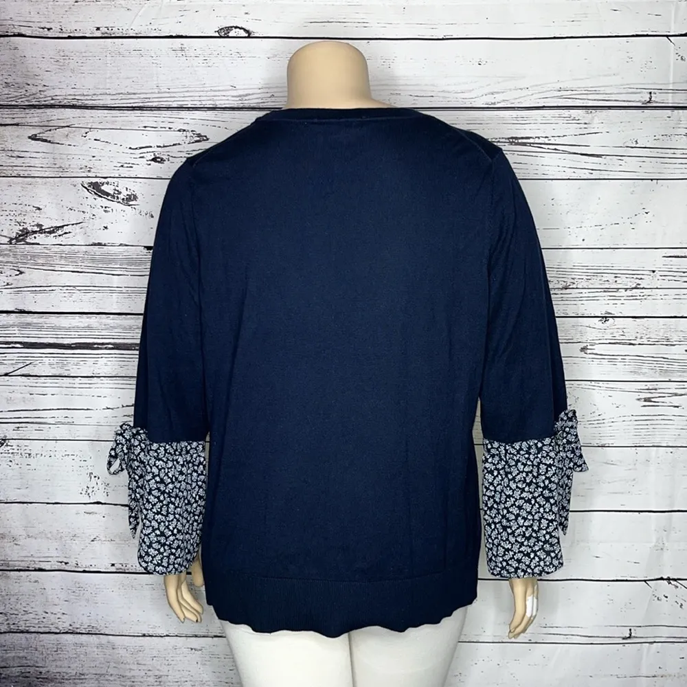 LOFT Plus NWT Size 20/22 Navy Blue - Floral Chiffon Sleeve Pullover Sweater Top - Image 3