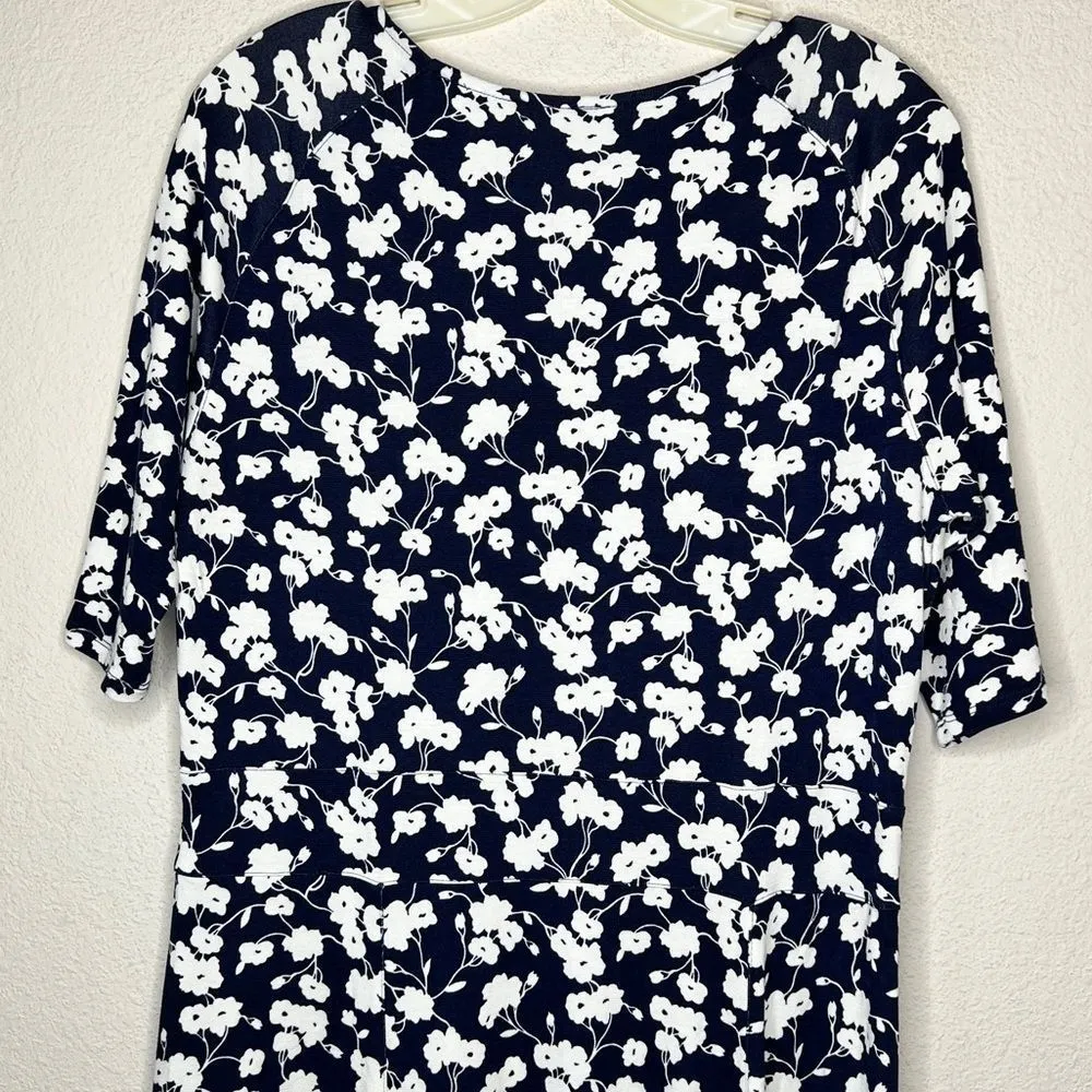 Land's‎ End Floral Dress - Image 4