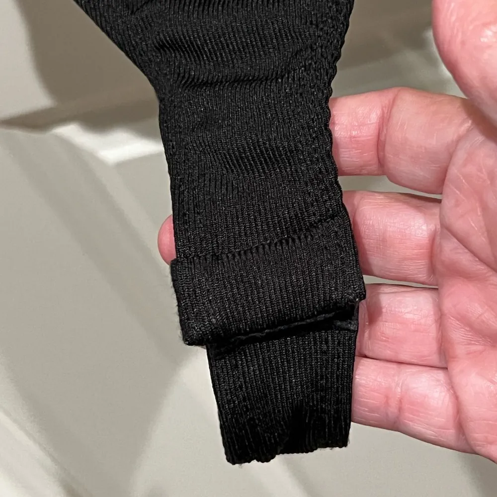 LE LIS One Shoulder Bodysuit Size Small - Image 2