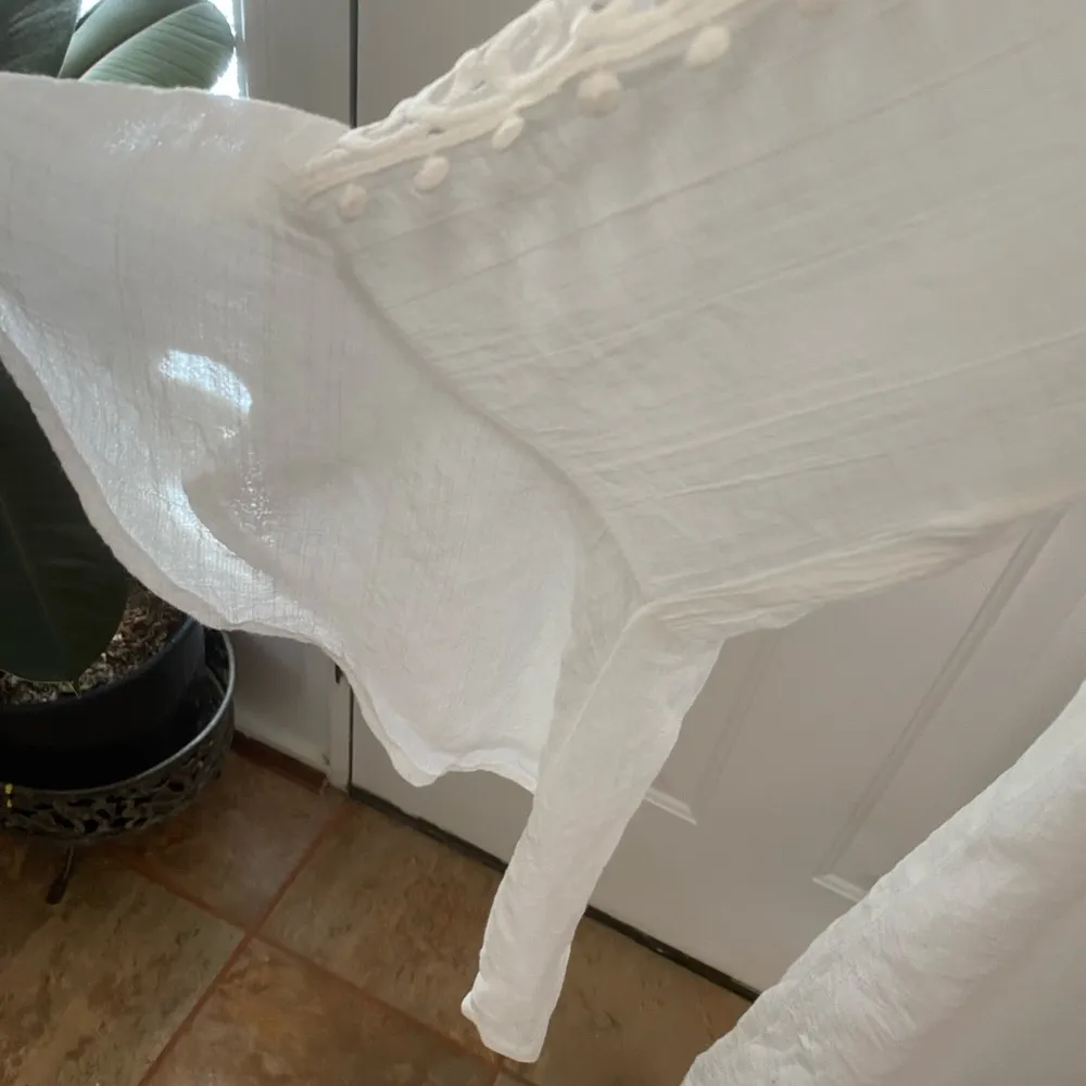 Indigo ROSE DRESS SIZE M GOLD BAR DESIGN AT NECKLINE - Image 5