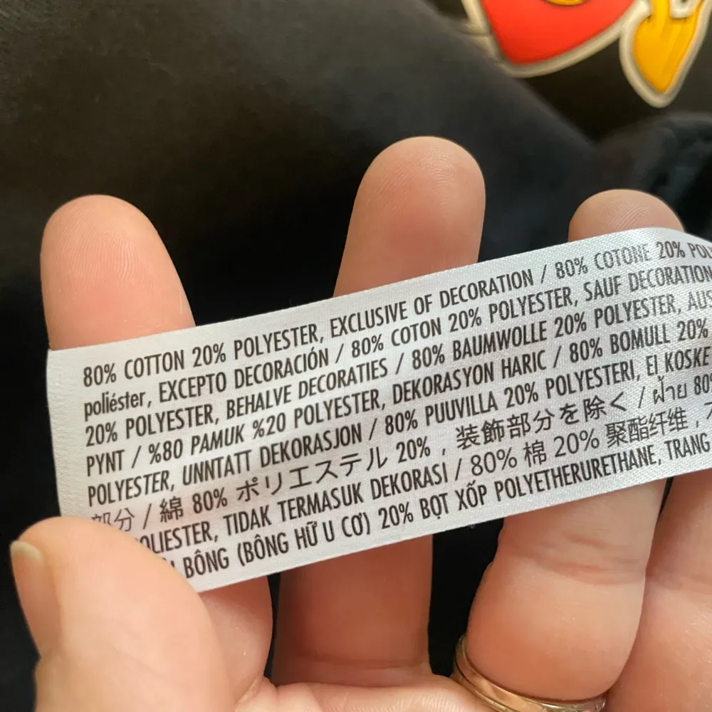 Disney Japan 2022 Halloween Mickey Donald Goofy Pumpkin Black Sweatshirt Sz S - Image 7