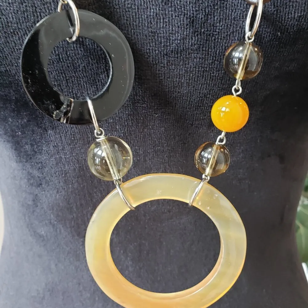 Womens Yellow Jadeite Jade Pendant Yellow Black Pearl Bead Necklace Jewelry - Image 3