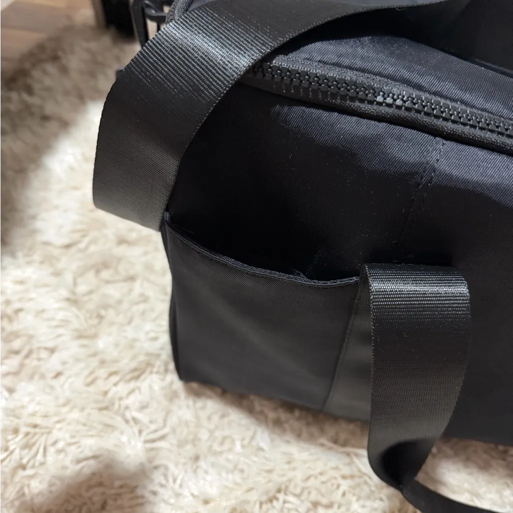 Fabletics  Black Travel Bag - Image 9