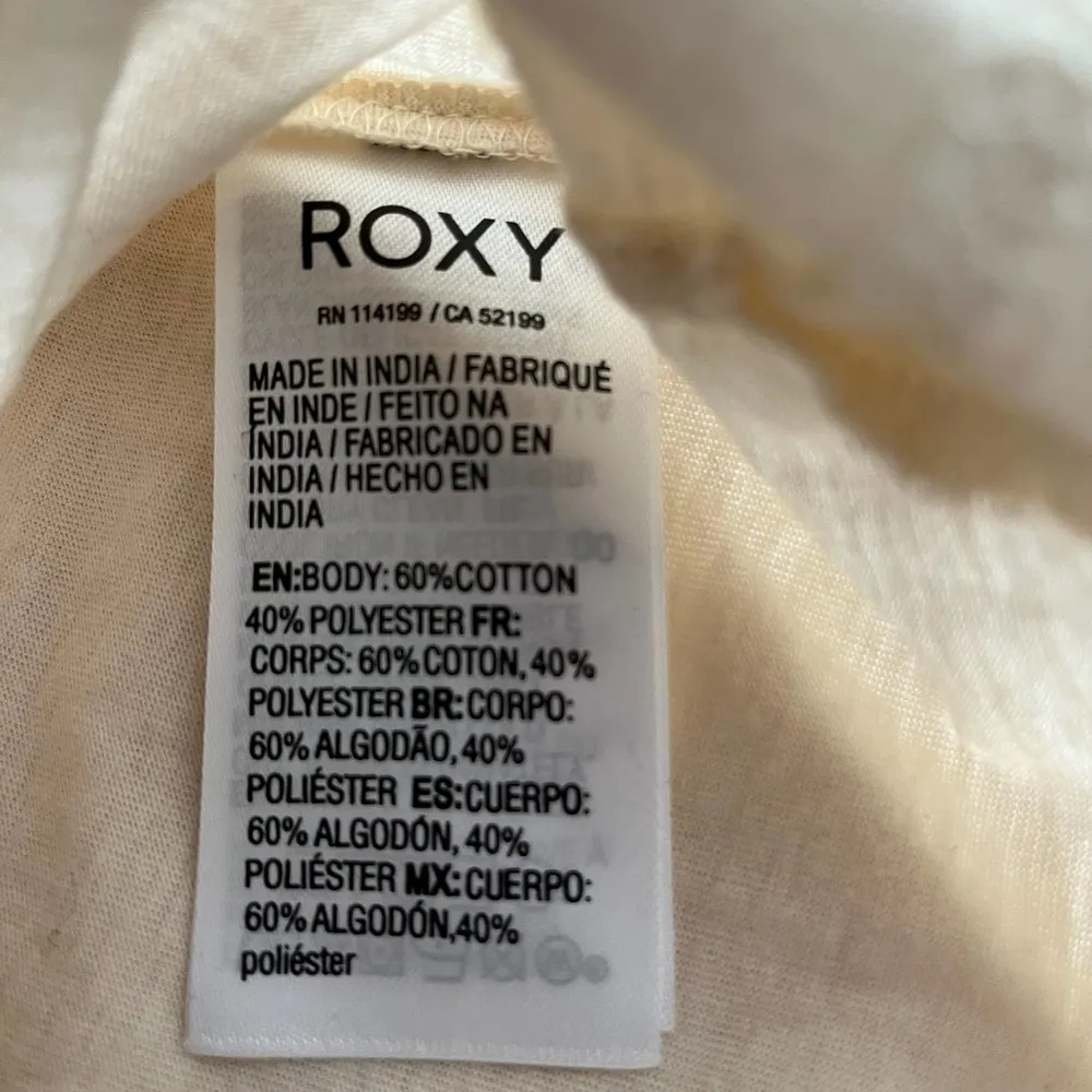 Roxy  Embroidered Logo Long Sleeve Tissue Tee - Size XS* - Image 4