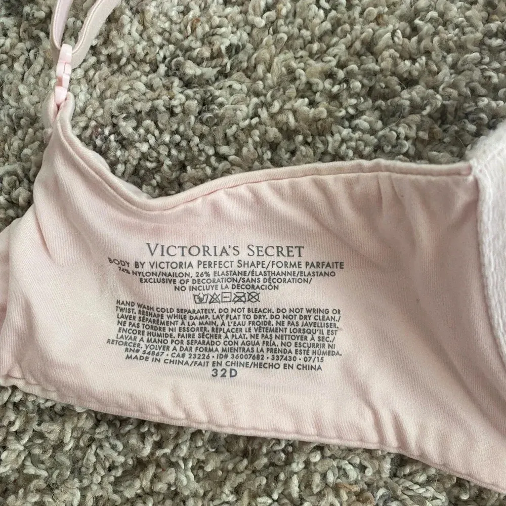 Victoria’s Secret bra - Image 3