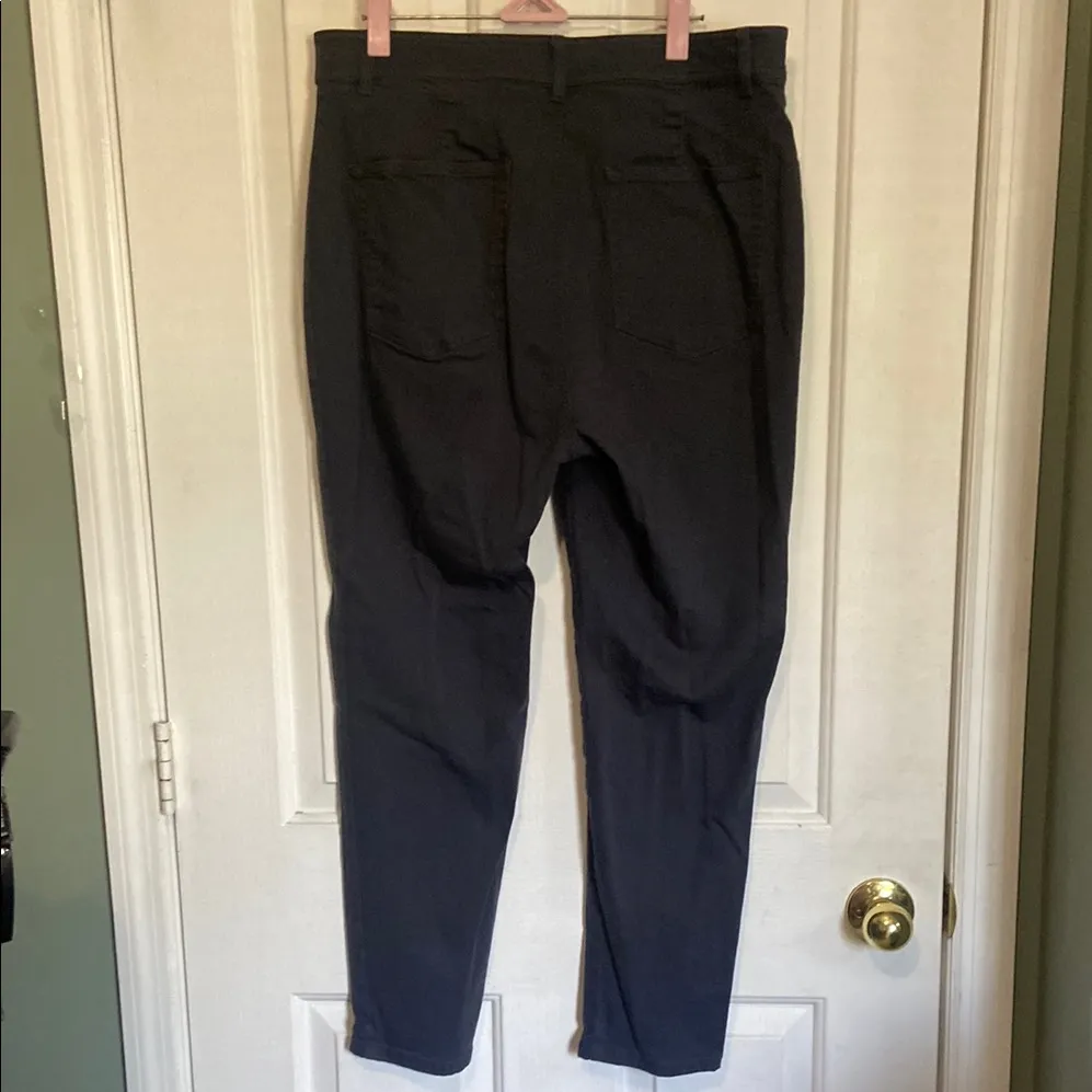 LOFT Gray Dress Jeans Sleek Tailored Design - Image 3