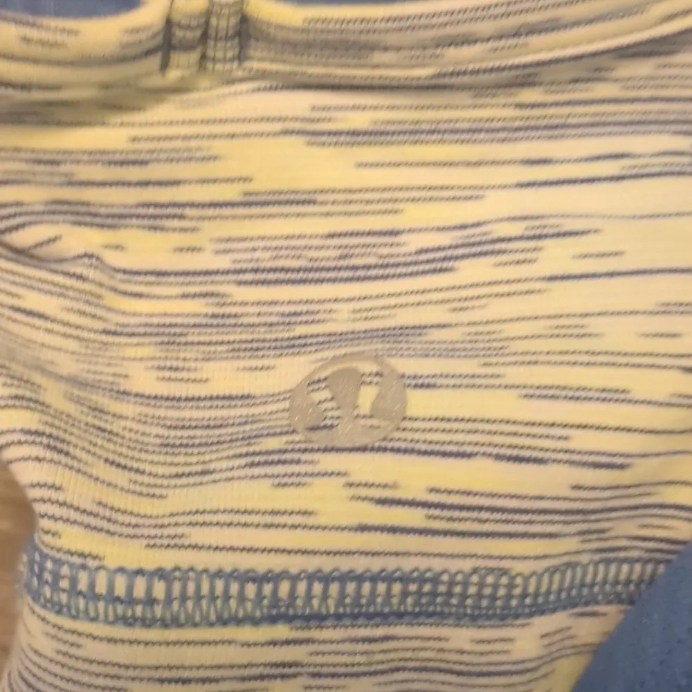 Lululemon No Limits Tank Limitless Blue / Wee Are From Space Polar Cream size 6 - Image 4