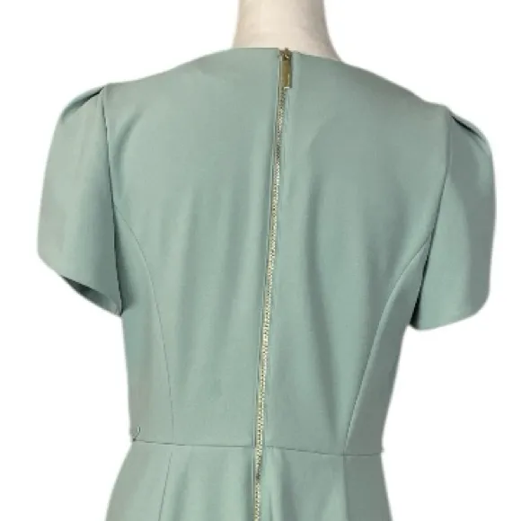 Calvin Klein Jumpsuit Tulip Sleeve Straight Leg Crop Soft Green Women’s Size 10 - Image 8
