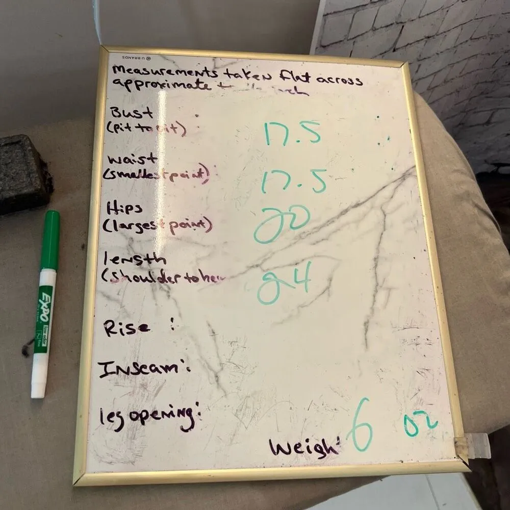 Alice & Olivia black embellished shoulder sleeveless blouse size XS - Image 13