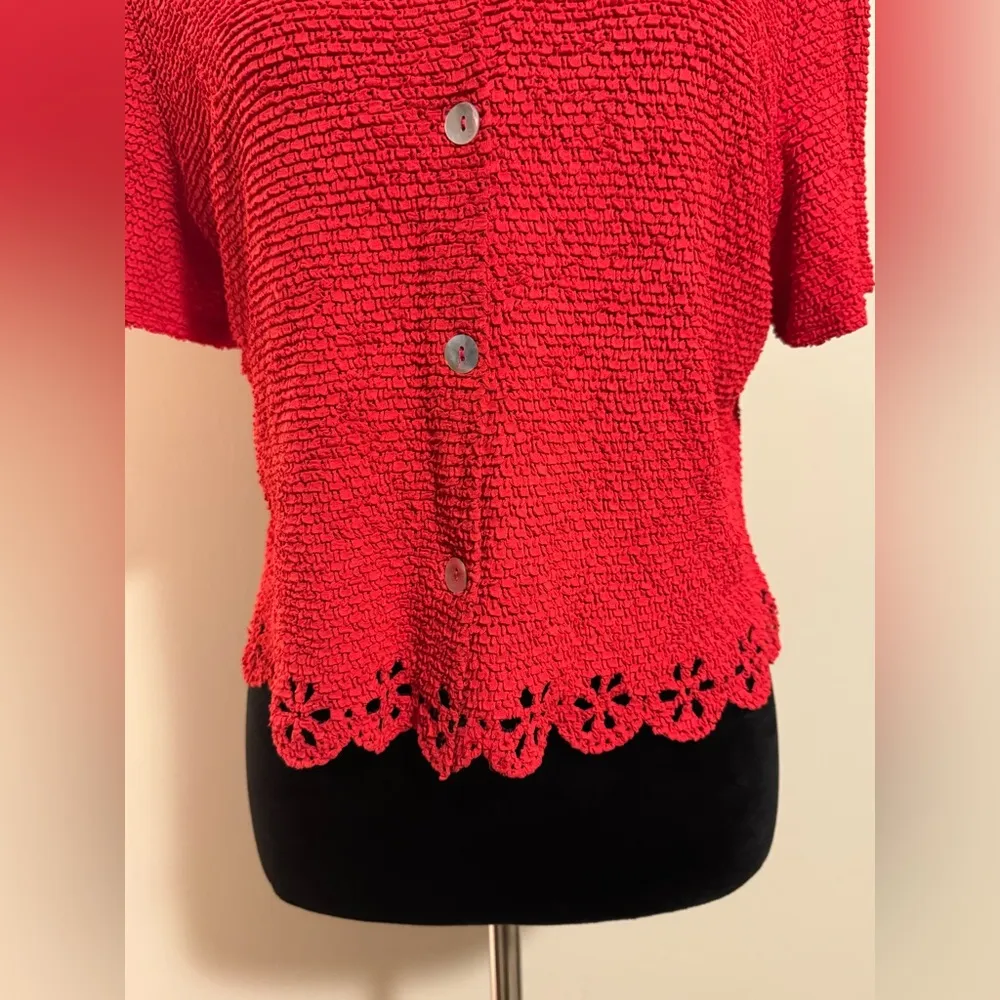 EUC California Concepts Red Floral Button Up Blouse size 14 - Image 4