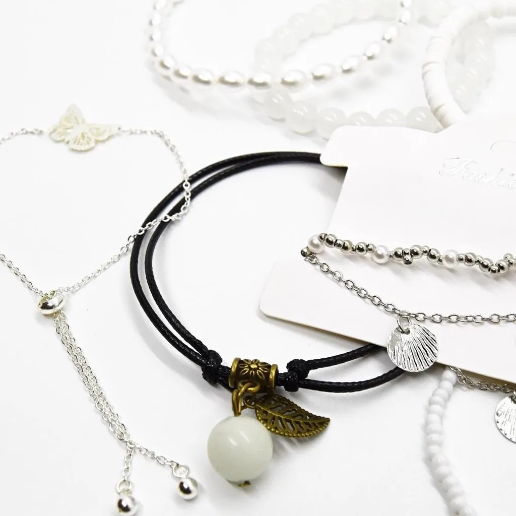 Bundle of Bracelets Jewelry Lot - Image 5