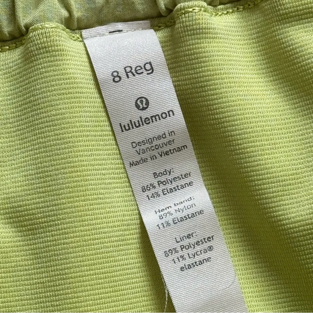 Lululemon Hotty Hot Short II 2.5" Lemon Vibe Yellow Shorts Women’s 8 Regular - Image 7